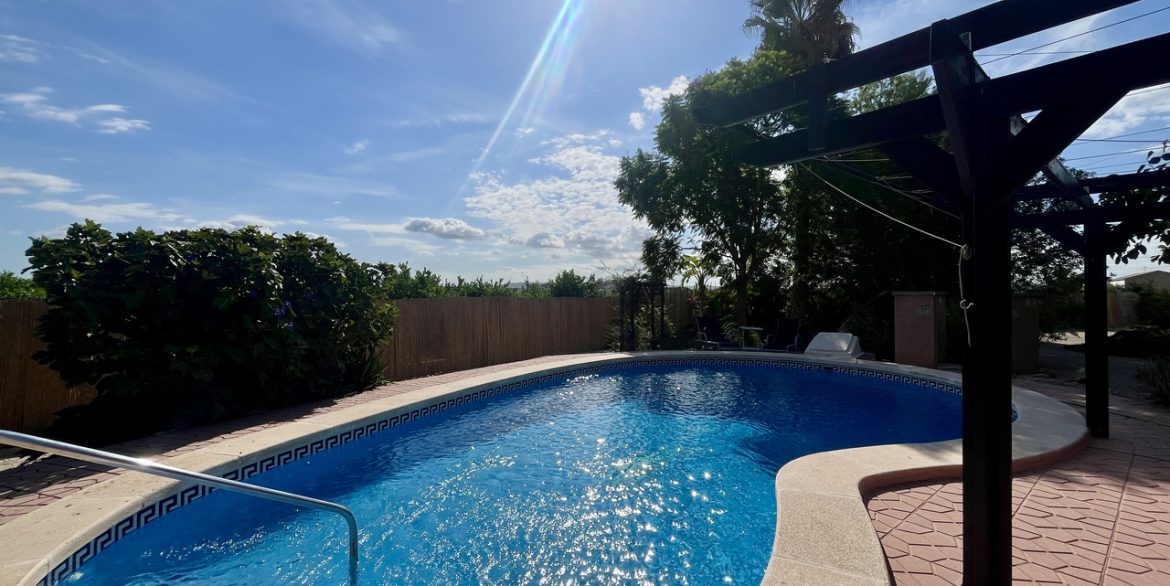 157982-villa-for-sale-in-orihuela-30559301-large