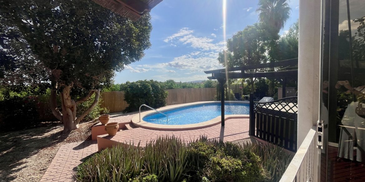 157982-villa-for-sale-in-orihuela-30559311-large