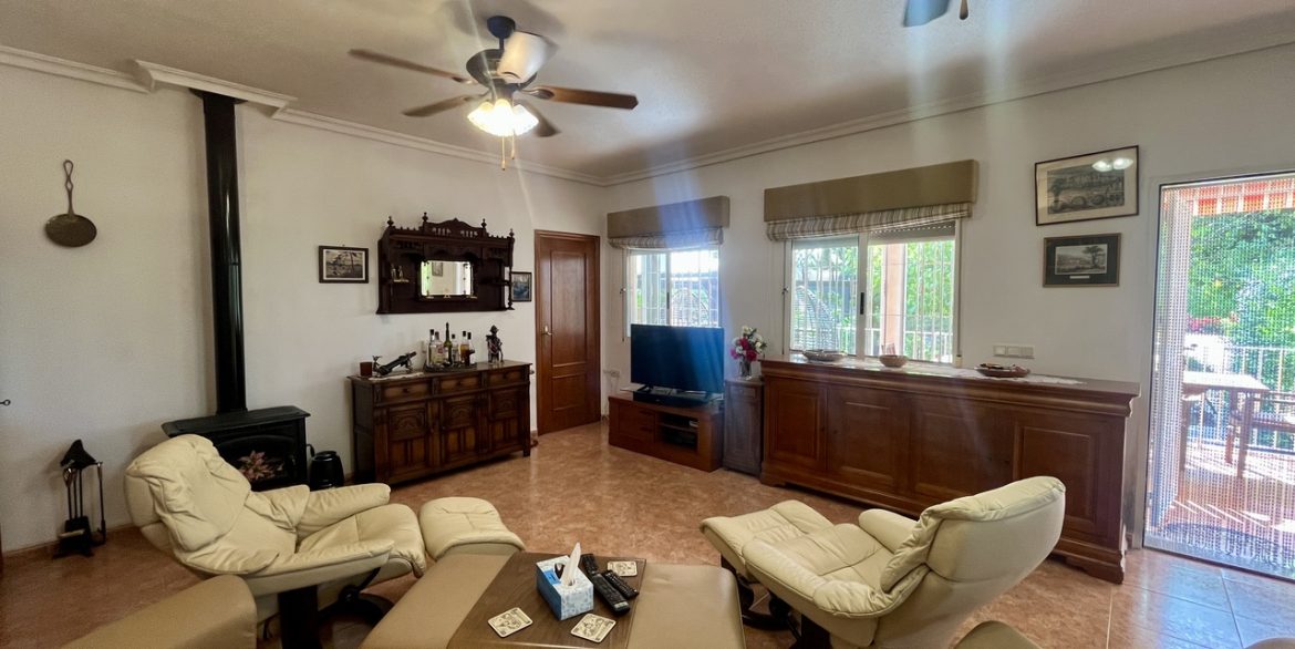 157982-villa-for-sale-in-orihuela-30559331-large