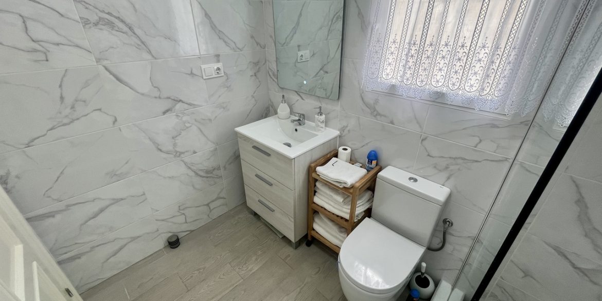 157983-villa-for-sale-in-algorfa-30559360-large