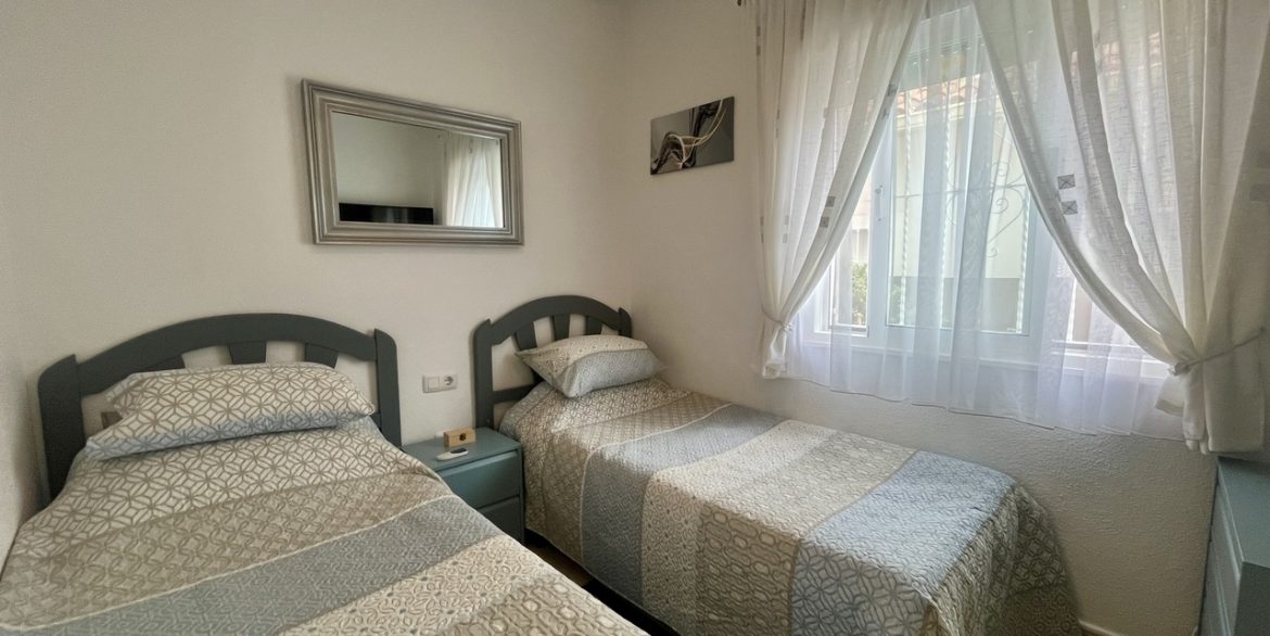157983-villa-for-sale-in-algorfa-30559363-large