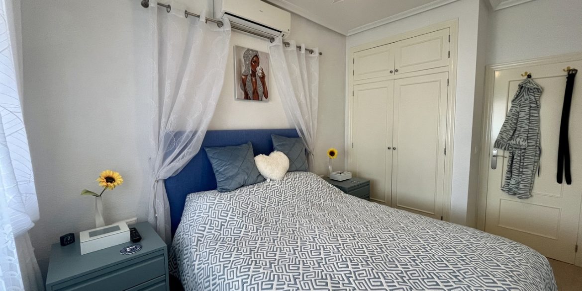 157983-villa-for-sale-in-algorfa-30559366-large