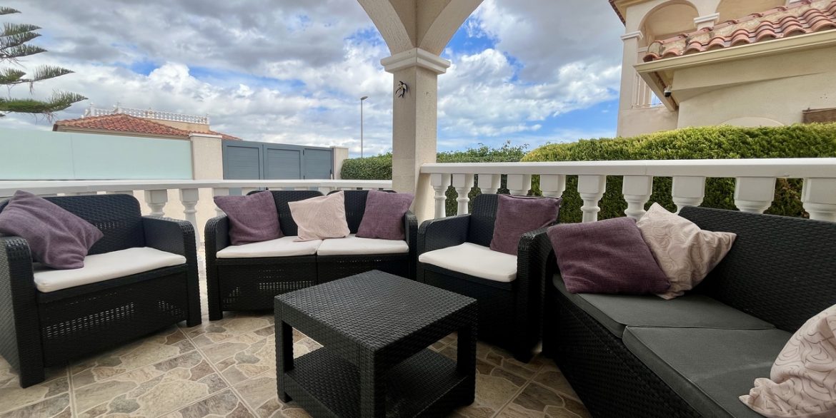 157983-villa-for-sale-in-algorfa-30559368-large