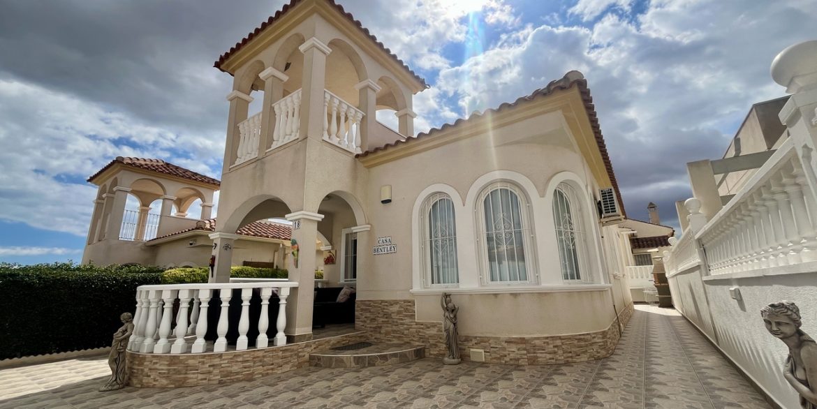 157983-villa-for-sale-in-algorfa-30559370-large