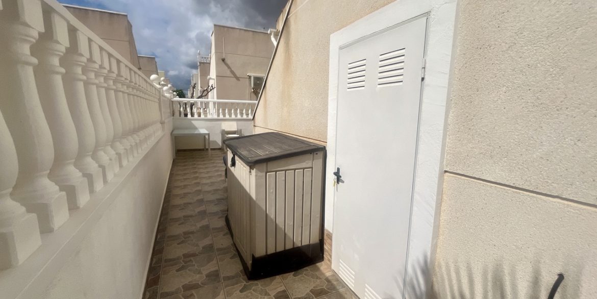 157983-villa-for-sale-in-algorfa-30559380-large