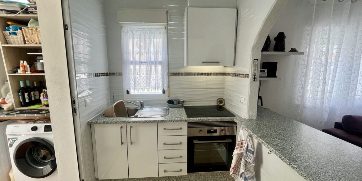 157983-villa-for-sale-in-algorfa-30559392-large