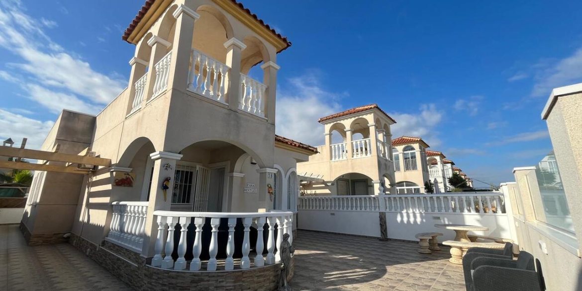 157983-villa-for-sale-in-algorfa-30584143-large