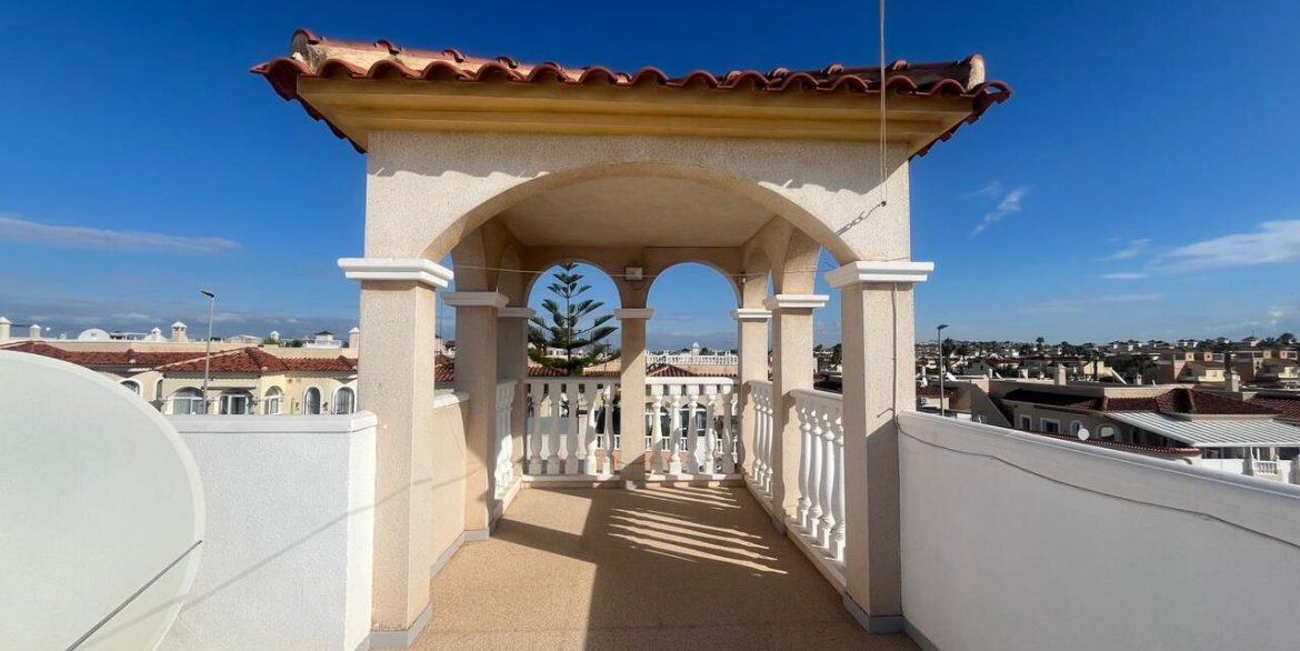 157983-villa-for-sale-in-algorfa-30584146-large