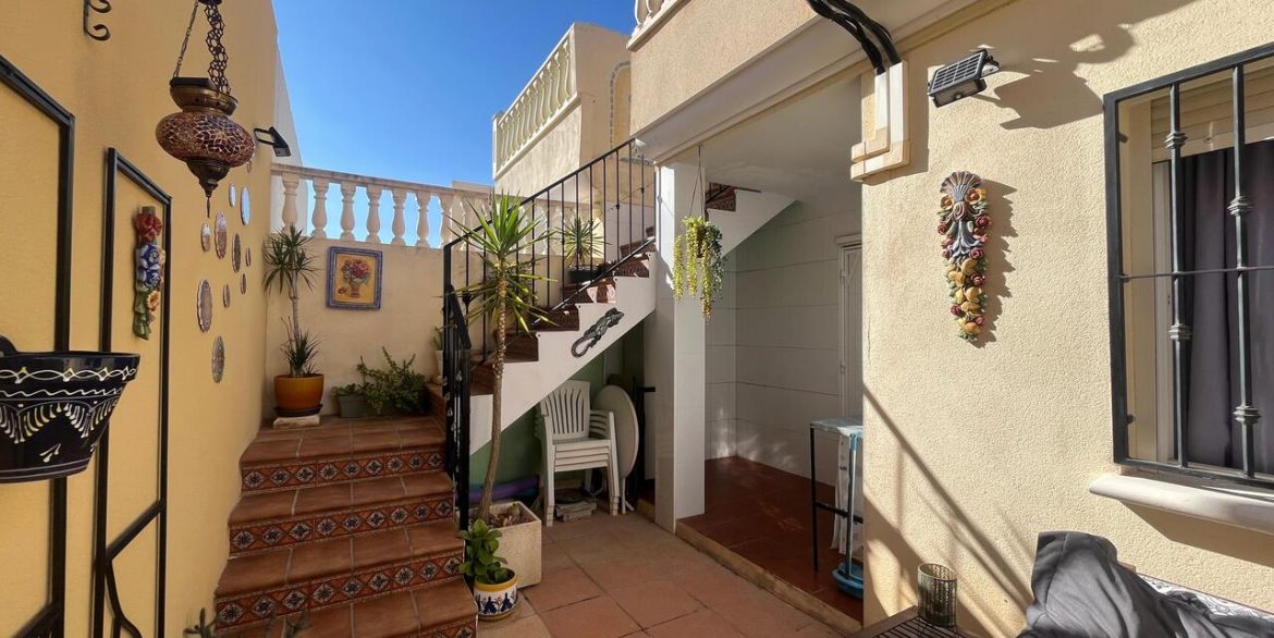 158280-townhouse-for-sale-in-algorfa-30665277-large