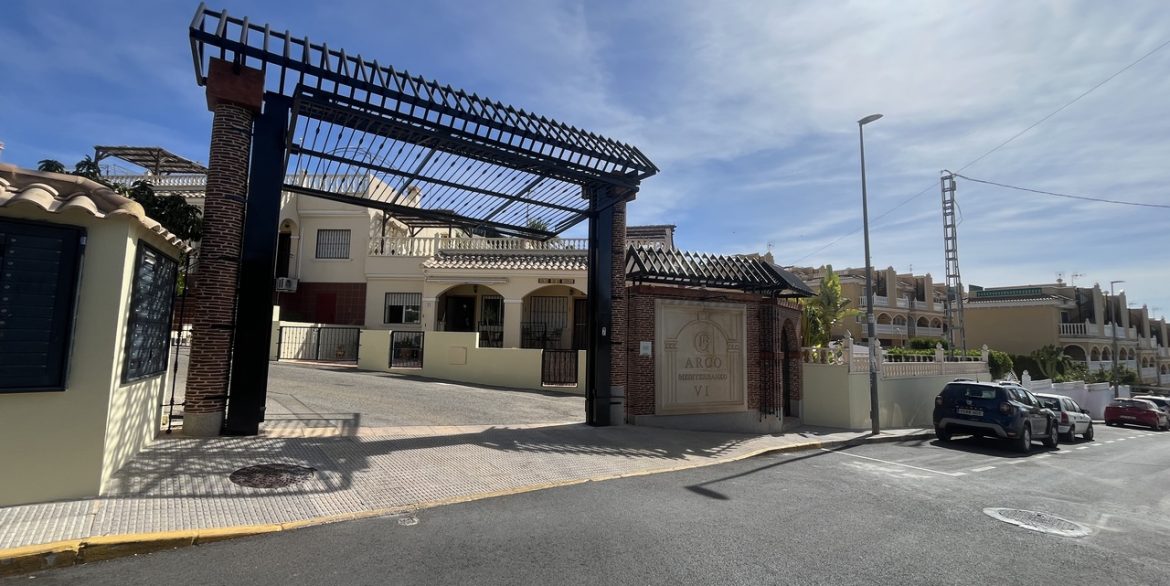 158280-townhouse-for-sale-in-algorfa-30667973-large