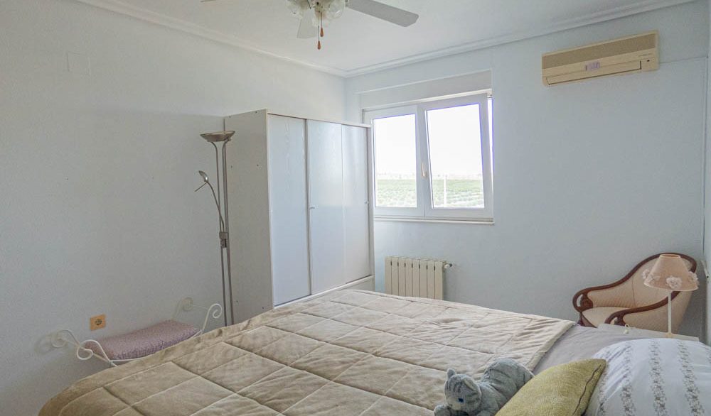 8093_stunning_reformed_countryside_villa_051024105148_p1210258