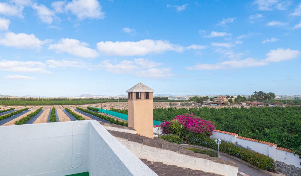 8093_stunning_reformed_countryside_villa_051024105614_p1210299