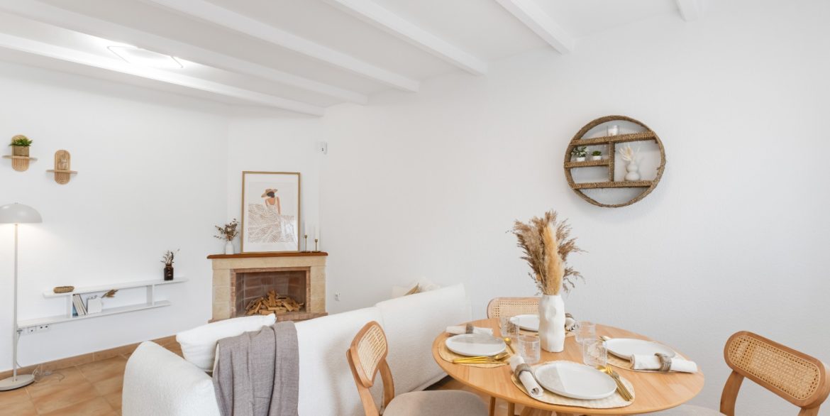 o_1j7m9ji9m1q5re9lvhi1pg61qvv3j