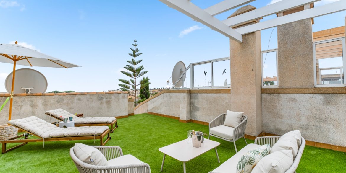 o_1j7m9ji9m6o7rrl1tslcndniv3q