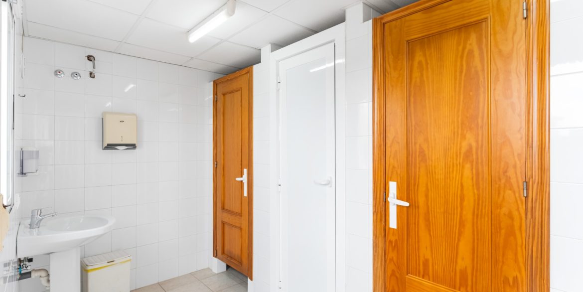 o_1j7m9ji9n54s1aee1q5i10bpcbe44