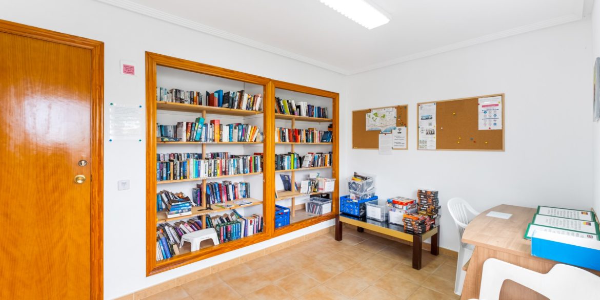 o_1j7m9ji9nsb91mjt4lt1ram1kcg43