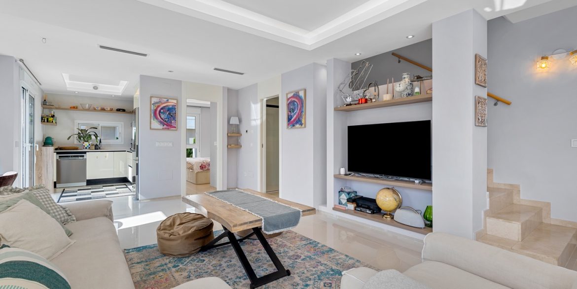 o_1j80l3sepqe71vkb1to612ra1ksg2u