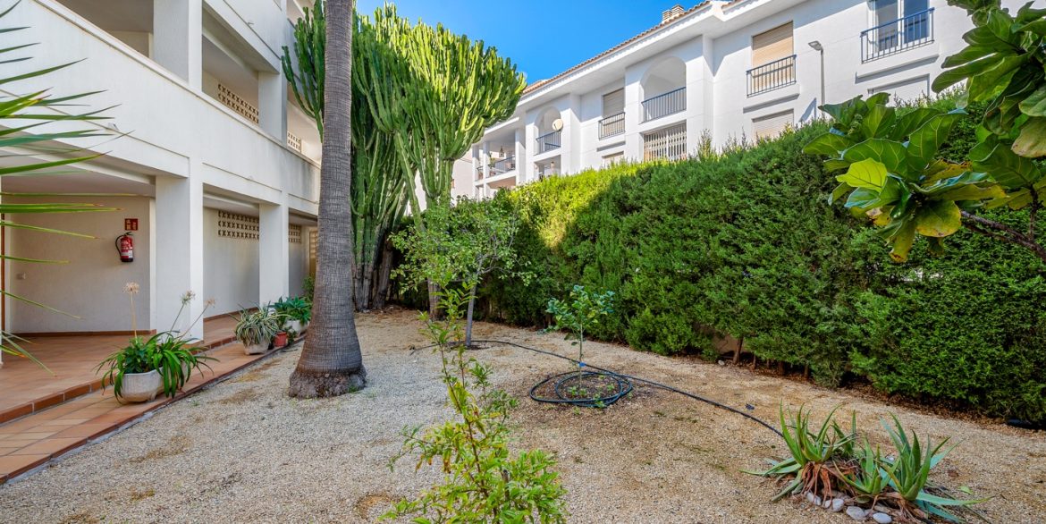 o_1j810j3lo1elt10ceo2c58en8a2p