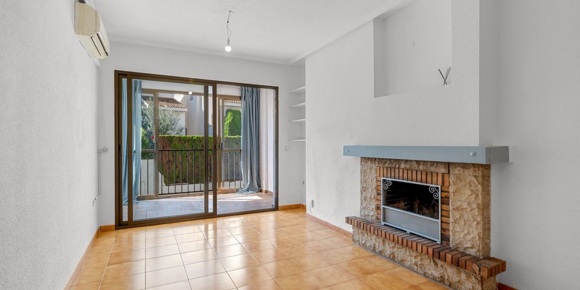 o_1j810j3lo1vvc13h31tktb6afie2f