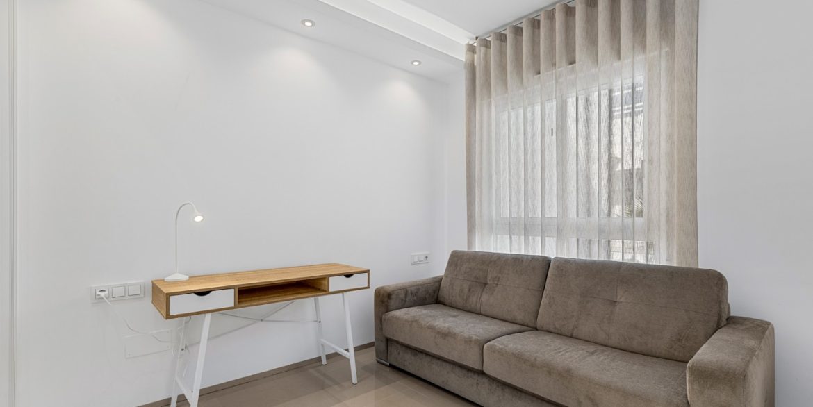 o_1j82vk3n5121o1g1k1usvsgl19s32m