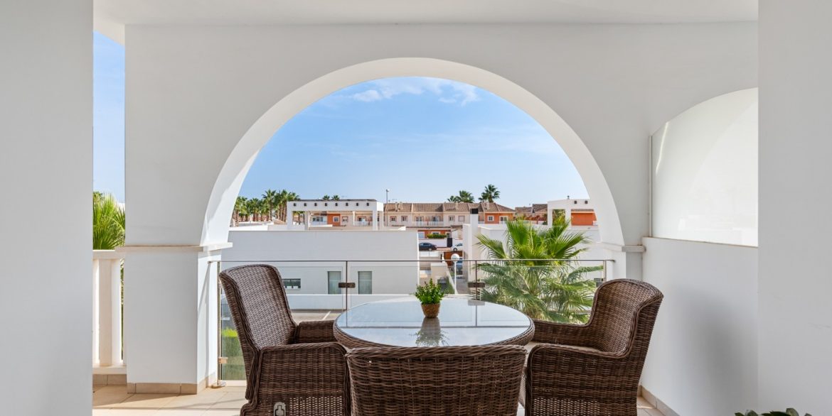 o_1j82vk3n51epjvm01vs311hm17fl36