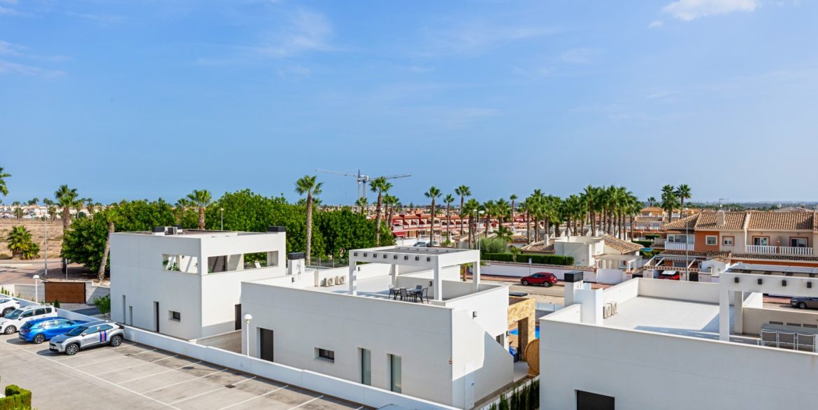 o_1j82vk3n68nqgh91hsm1q13tun3g