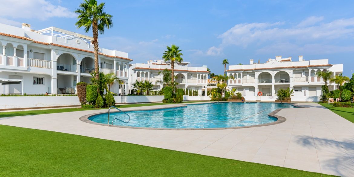 o_1j82vk3n6n1n670bvb1cei41h3i