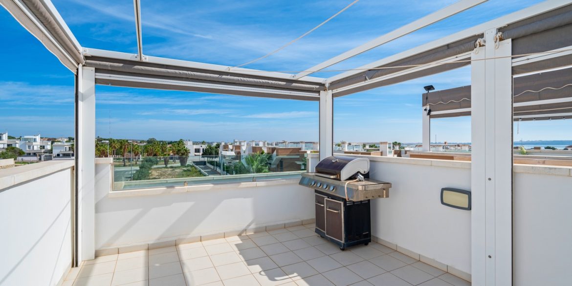 o_1j85ktktp1il41onj1b1i149c15f441