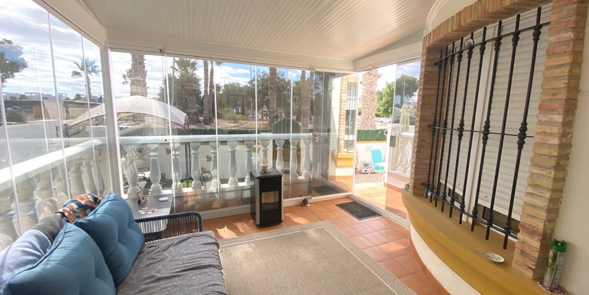 o_1j8l9tdrm1u3hk4i7b8fpcbhq2n