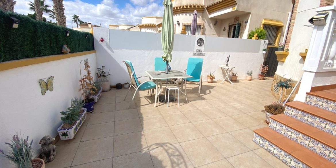 o_1j8l9tdrmfct1e2se5mtvnebb2c