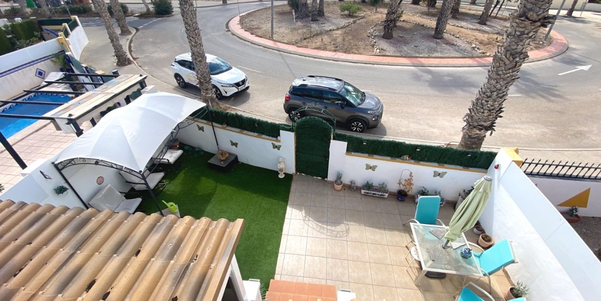 o_1j8l9tdrmgu2123mkp81mfruo52h