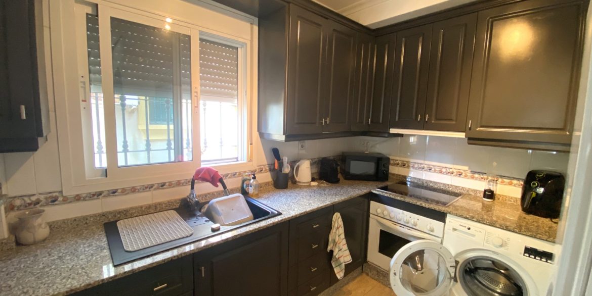 o_1j8l9tdrn14fq19sk1aljhu6592s