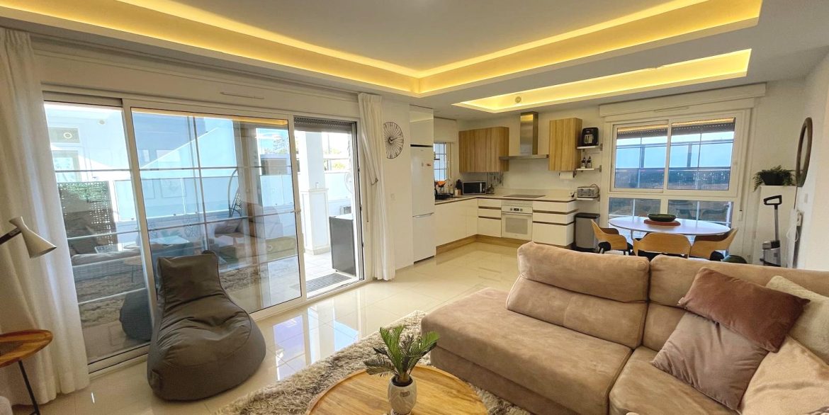 o_1j8nuptrr1pv12u71geir46g662m