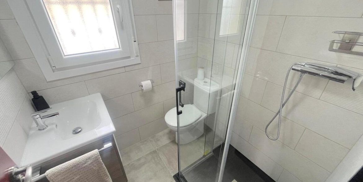 158366-villa-for-sale-in-algorfa-30692191-large