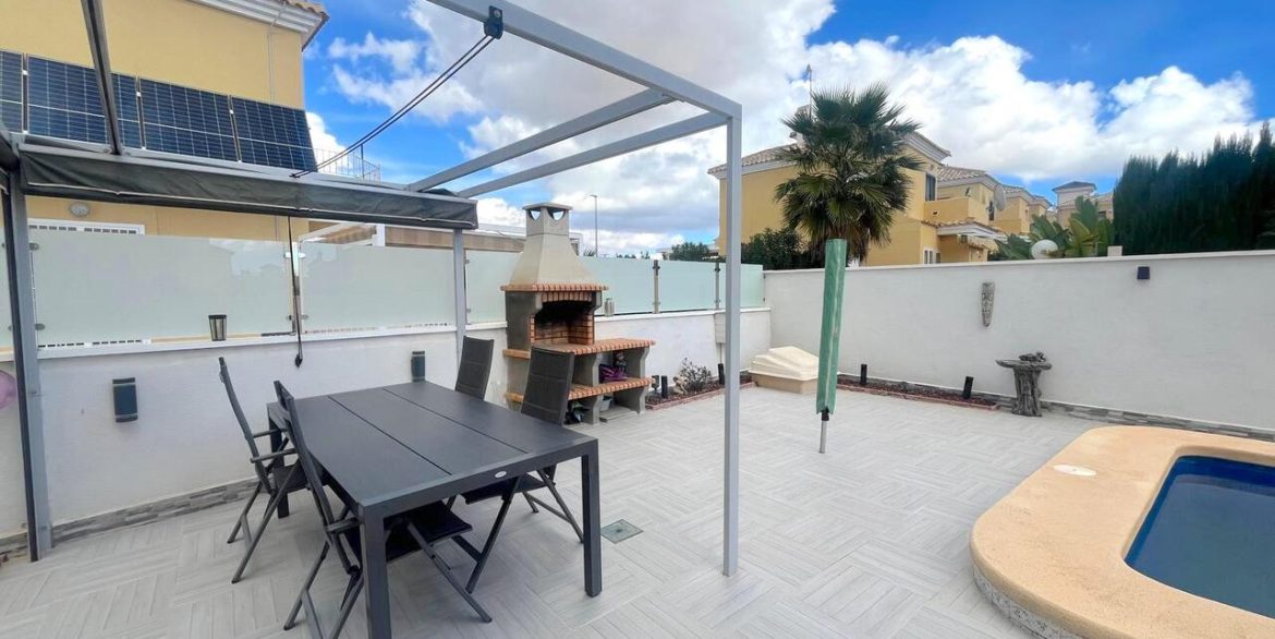 158366-villa-for-sale-in-algorfa-30692213-large