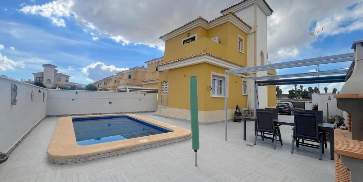 158366-villa-for-sale-in-algorfa-30692214-large