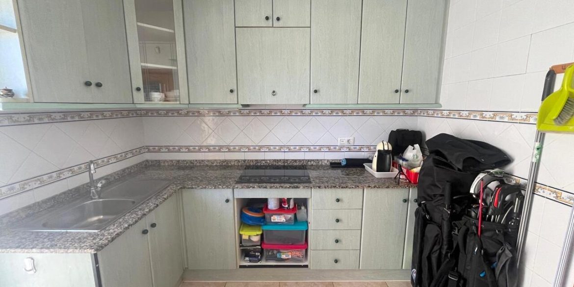 158389-townhouse-for-sale-in-torrevieja-30696205-large