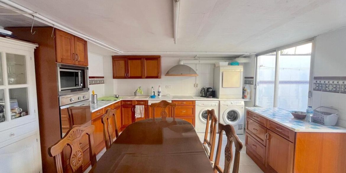 158390-townhouse-for-sale-in-formentera-del-segura-30696242-large