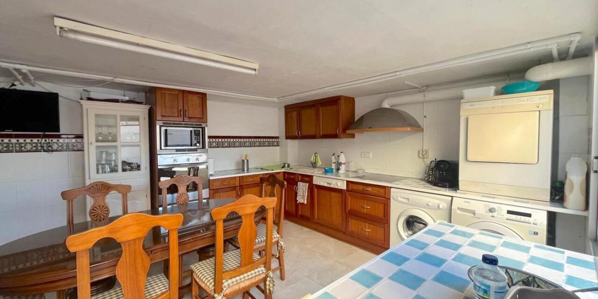 158390-townhouse-for-sale-in-formentera-del-segura-30696243-large