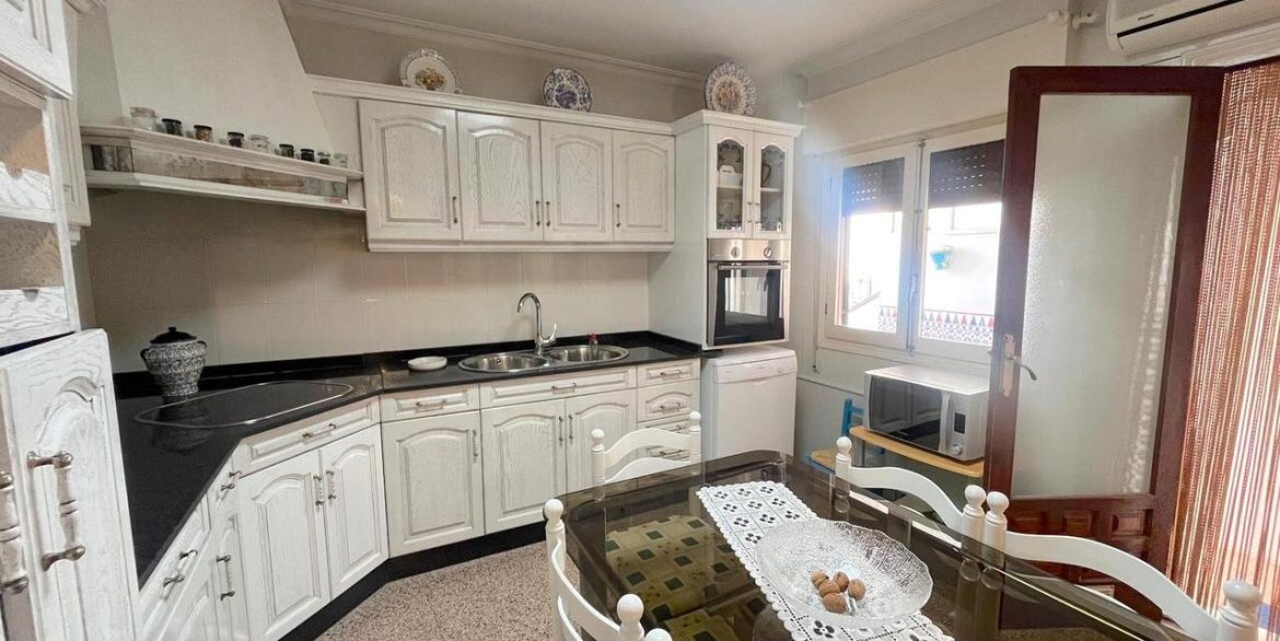 158390-townhouse-for-sale-in-formentera-del-segura-30696249-large