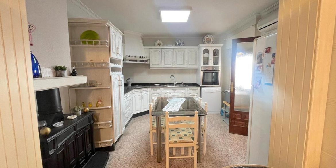 158390-townhouse-for-sale-in-formentera-del-segura-30696252-large