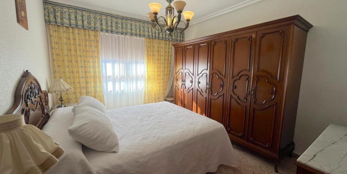 158390-townhouse-for-sale-in-formentera-del-segura-30696264-large