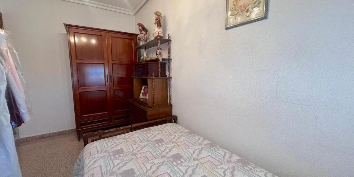 158390-townhouse-for-sale-in-formentera-del-segura-30696272-large