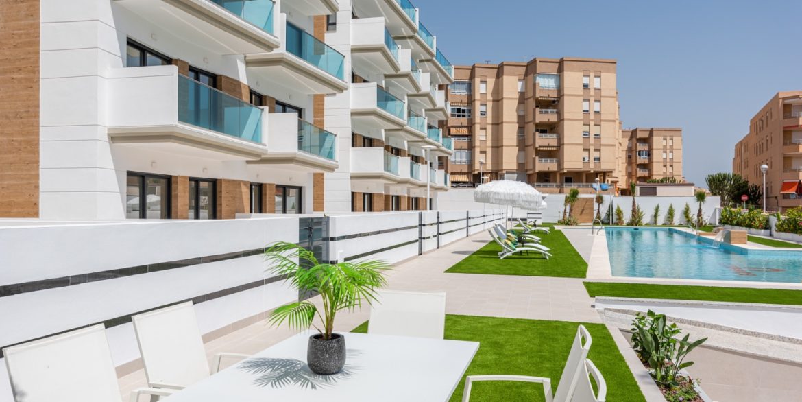 d6904b1d2f3d8b6904b1d2f3d91