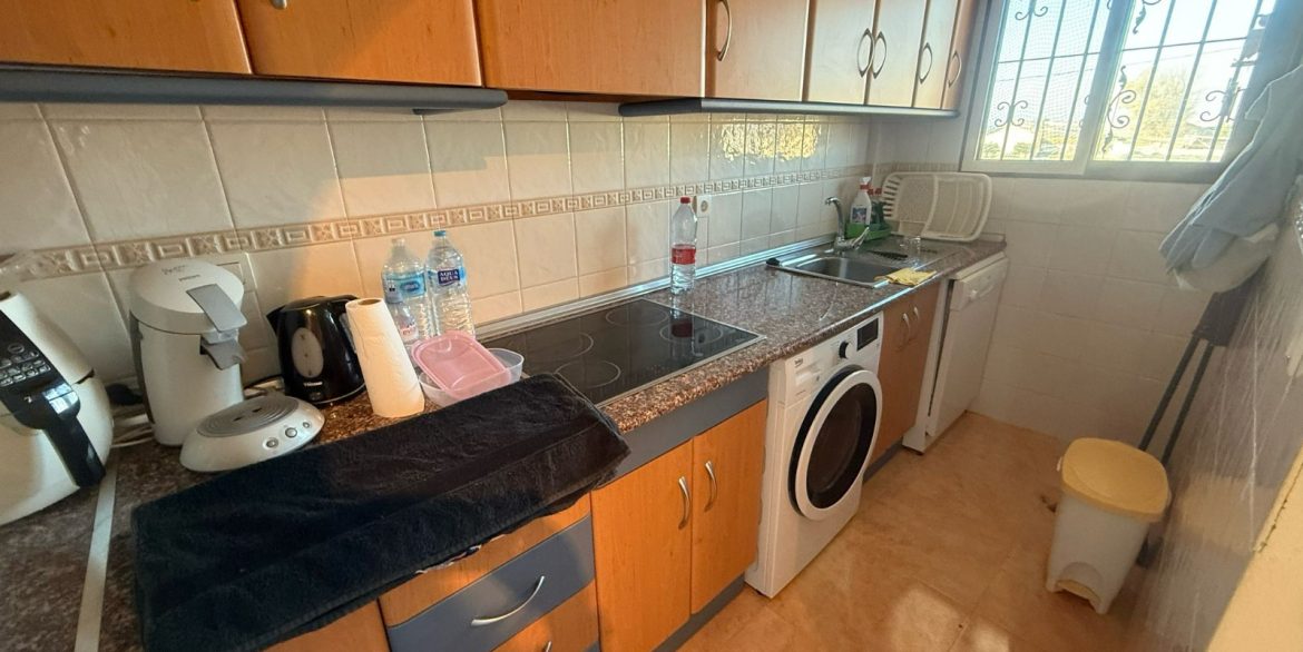 o_1ijt1iifg1bdot131ju81uge53r3a