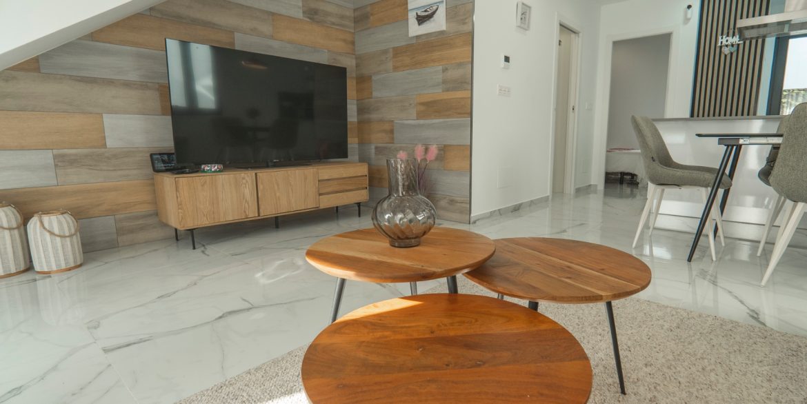 o_1j7jlmvh71716qdap78rl1c503q