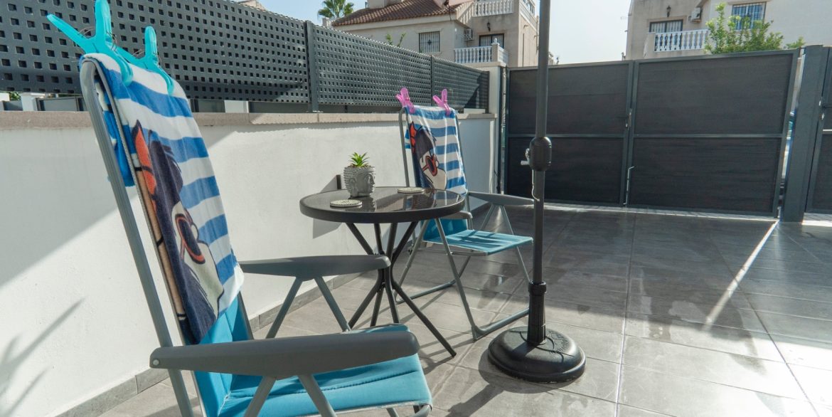 o_1j7jlmvh810vscu31bvsostnfe5m