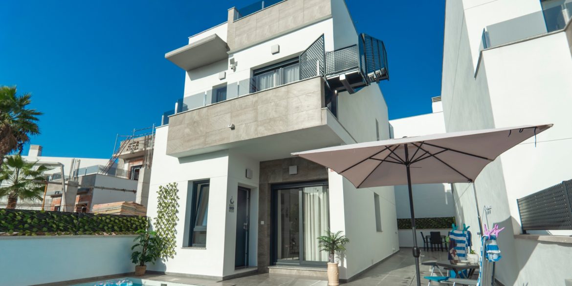 o_1j7jlmvh8119eebcieg11a81qpm5p