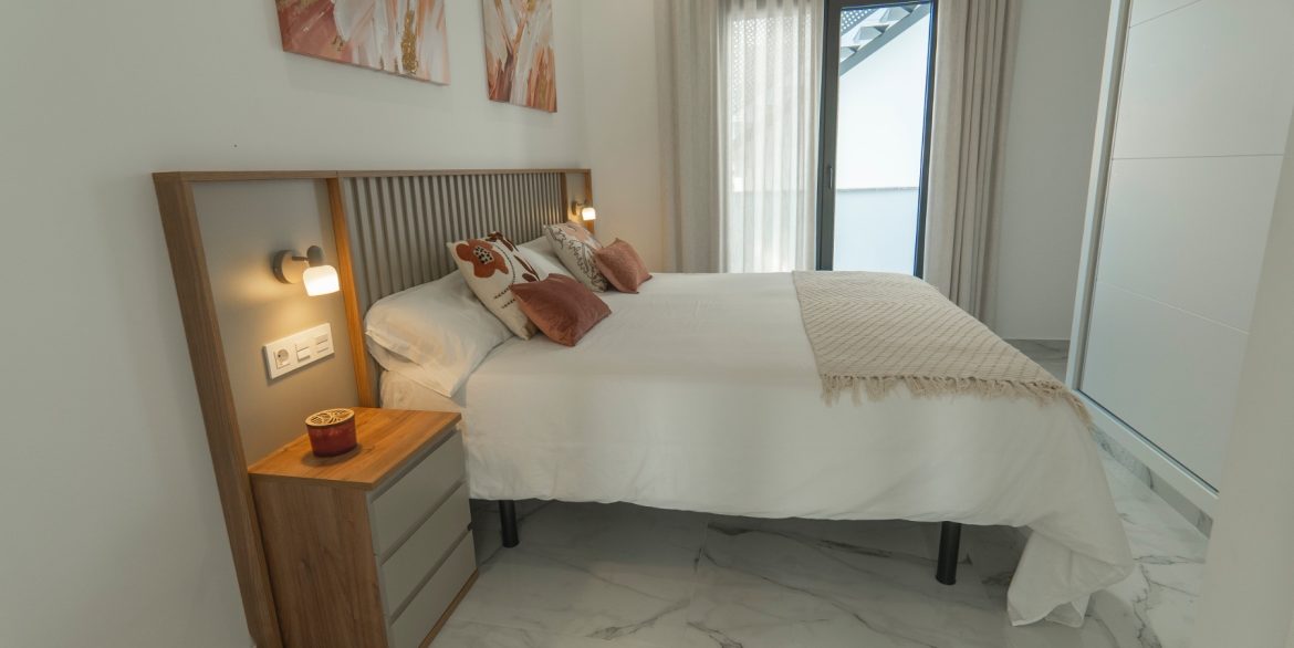 o_1j7jlmvh839hk62nl11u0e2k52