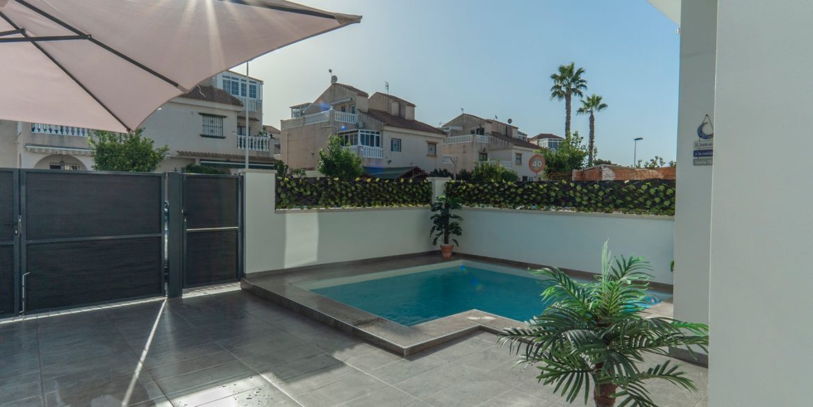 o_1j7jlmvh8kfrcm11ljs1634hu05q